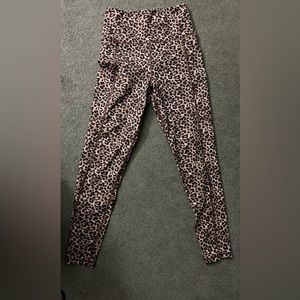 American Eagle Cheetah Leggings